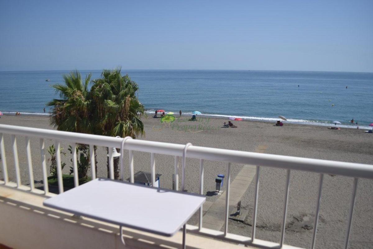 Algarrobo Costa Primera Linea De Playa Duplex Exteriér fotografie